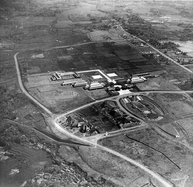 ITB in 1925