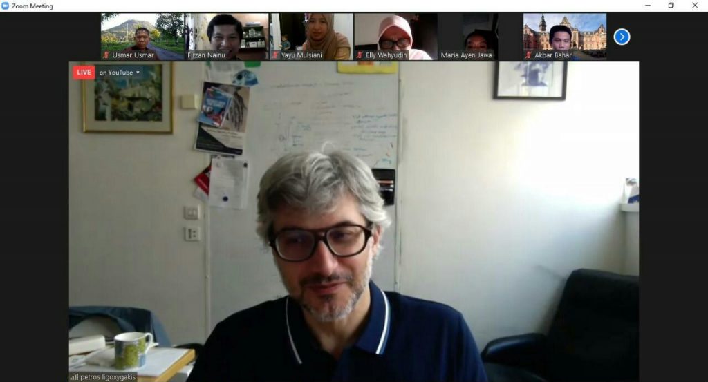 Kuliah Umum Internasional Farmasi Unhas, Bahas Lalat Buah dan Interaksi Parasit