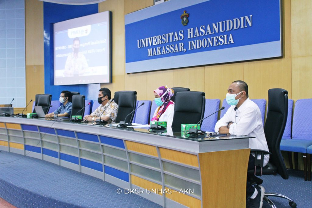 Panitia Pusat UTBK Unhas Gelar Sosialisasi Pengawas Secara Daring