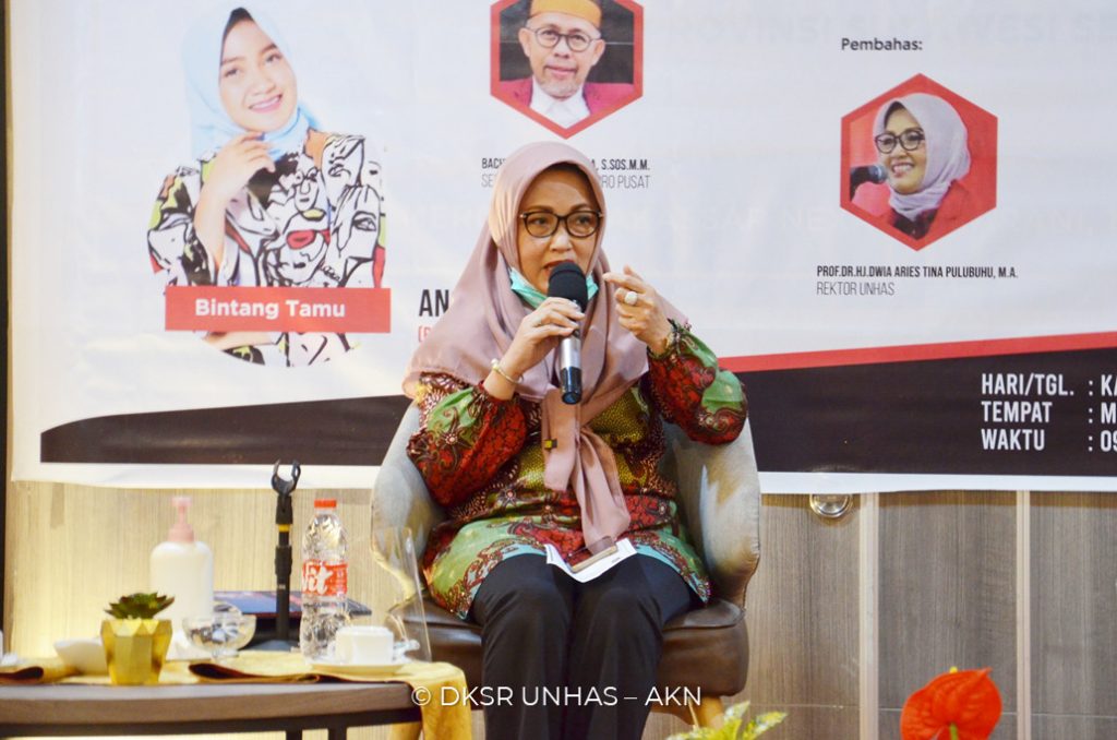 Diskusi Buku Separuh Jiwaku Untuk Unhas, Prof Dwia: “Prof Fachrudin Sosok Langka”