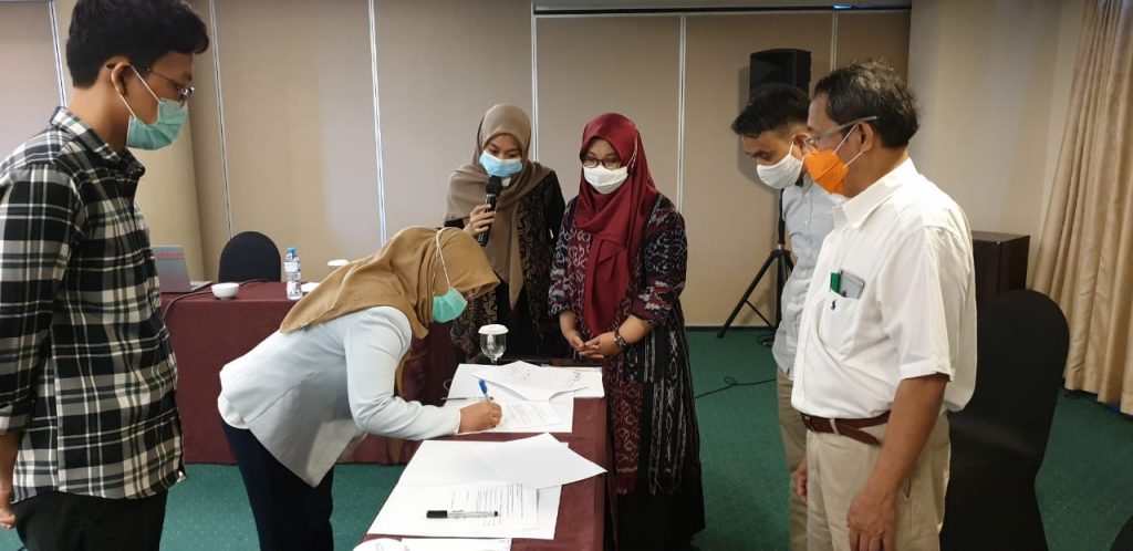 Direktorat Alumni dan Penyiapan Karir Unhas Gelar Pelatihan Duta Tracer Study