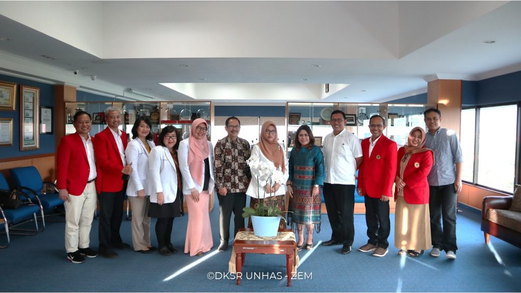 Rektor Terima Asesor LAM-PTKes di Sela Visitasi Program Magister Kedokteran Gigi