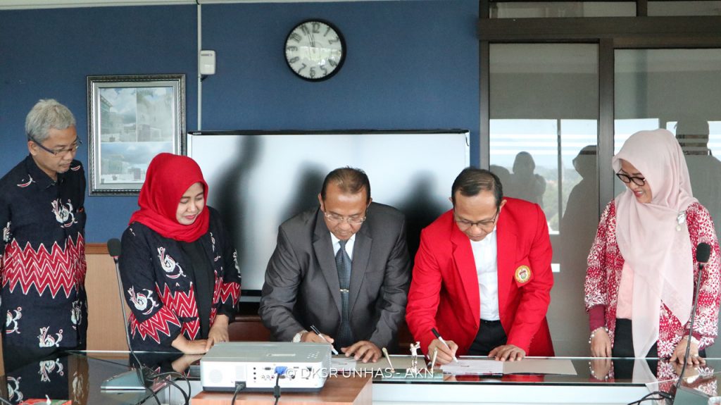 Unhas dan Universitas Mahasaraswati Perpanjang MoU Pengembangan Tridarma