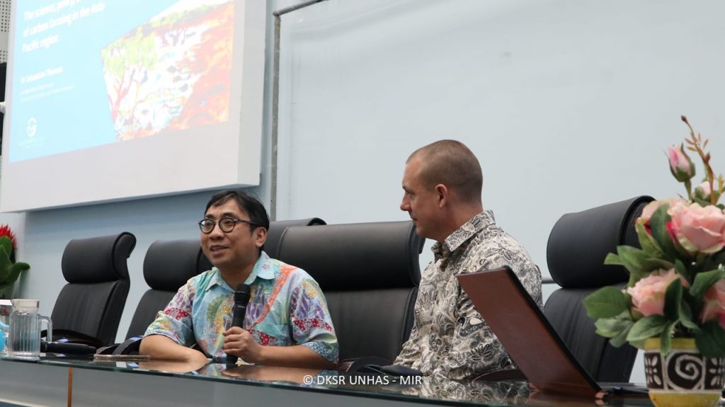 Unhas Gelar Seminar Series Bahas Ekonomi Karbon bersama Pakar Australia