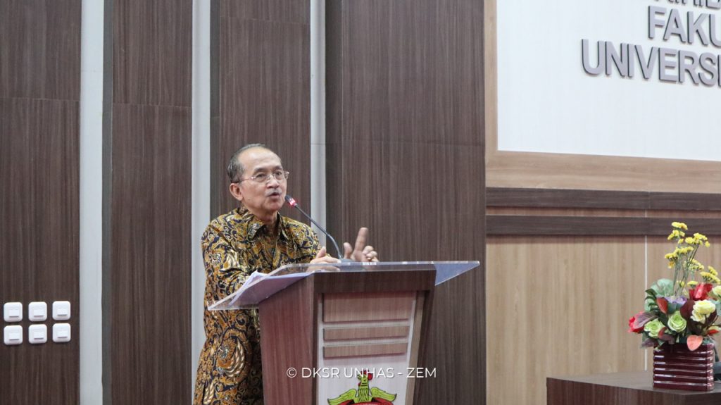Mantan Jaksa Agung Muda Bidang Pembinaan Bahas Restorative Justice Di Unhas