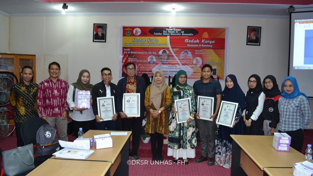 Rangkaian Dies Natalis, Fakultas Hukum Unhas Bedah Buku Karya Dosen dan Mahasiswa
