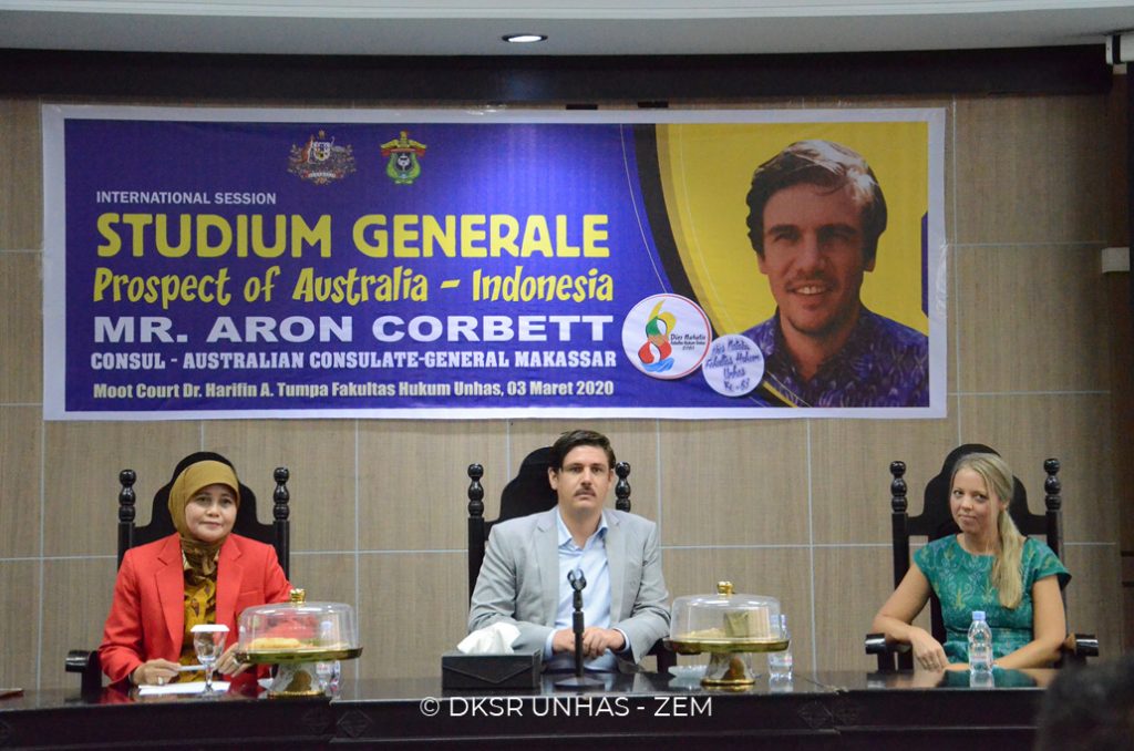 Fakultas Hukum Unhas Gelar Studium Generale Hubungan Indonesia – Australia