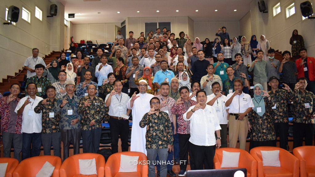 Bahas Kelongsoran Lereng, Unhas Gelar Workshop Geotechnical Engineering