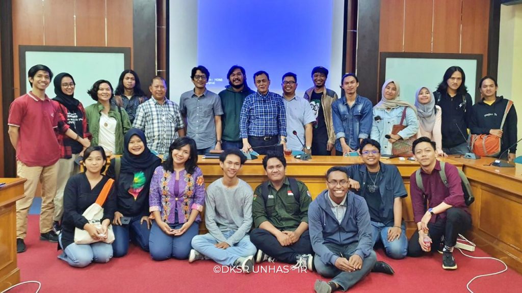 Departemen HI Unhas Bahas Satu Abad Musik Populer di Makassar