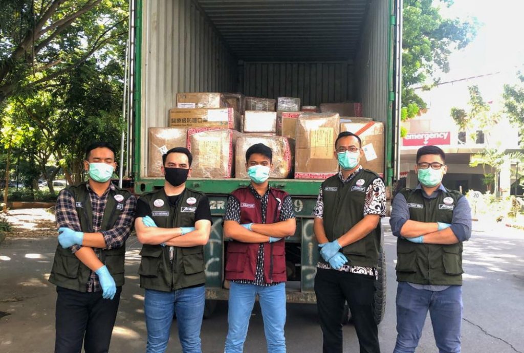 Dukung RSPTN Unhas Atasi Covid-19, Kemenko Kemaritiman Sumbang Ribuan Kebutuhan Medis