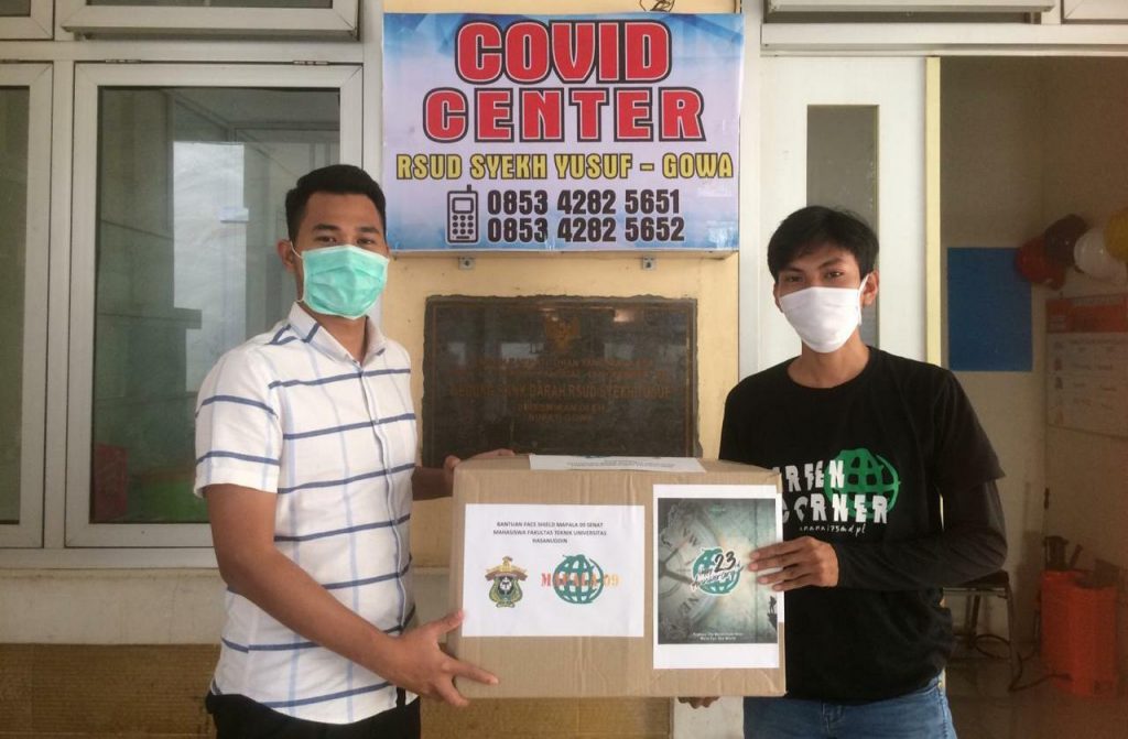 Mahasiswa Fakultas Teknik Unhas Hadirkan Face Shield untuk Tenaga Medis