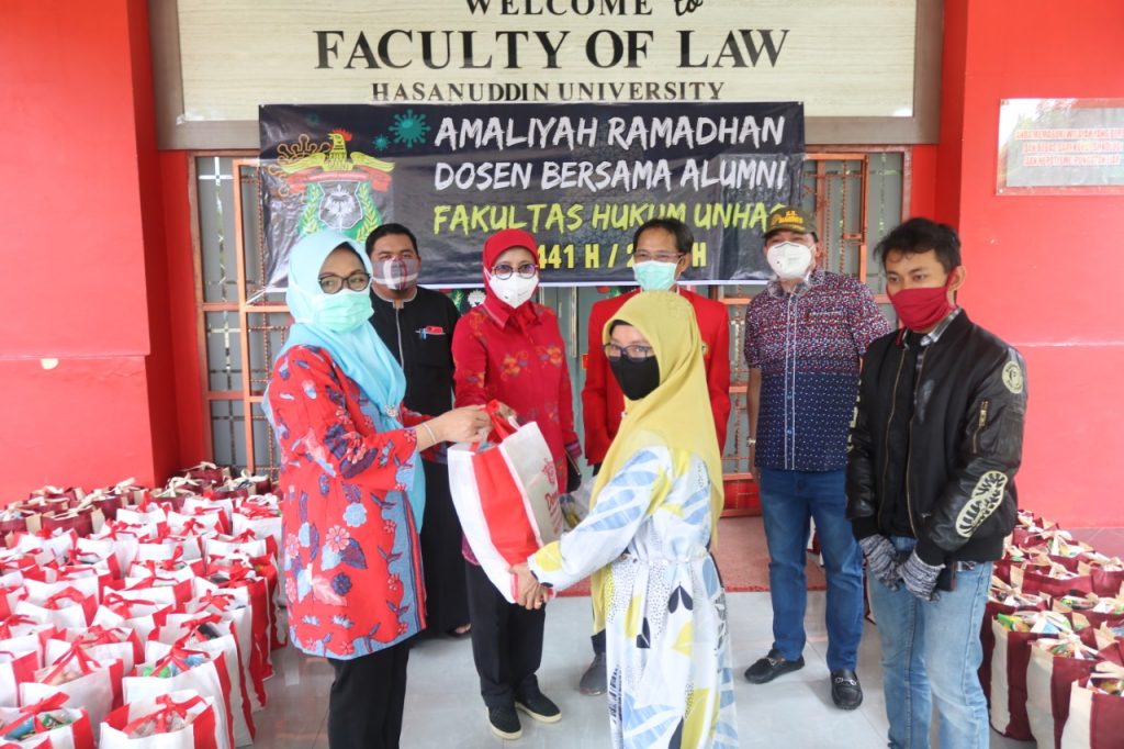 Respon Covid-19, Bantuan Fakultas Hukum Unhas Berbasis Ramah Lingkungan