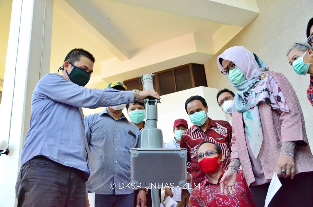 Unhas Luncurkan E-Magic UH1, Alat Pembersih Aerosol untuk Atasi Covid-19