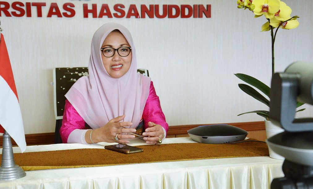 Rektor Unhas Menyapa Peserta International Cultural Program