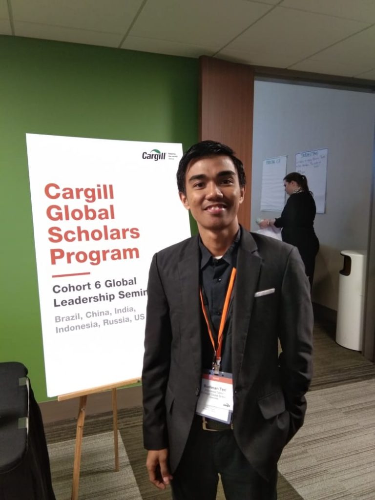 Mahasiswa Unhas Hadirkan Inovasi Industri Kriya Berbahan Dasar Kulit