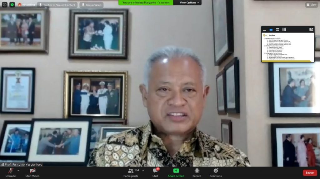 Konferensi Internasional FEB Unhas Bahas Perekonomian Era Normal Baru