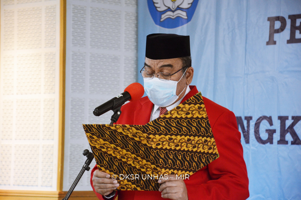 Upacara Pengambilan Sumpah dan Janji PNS di Lingkungan Unhas