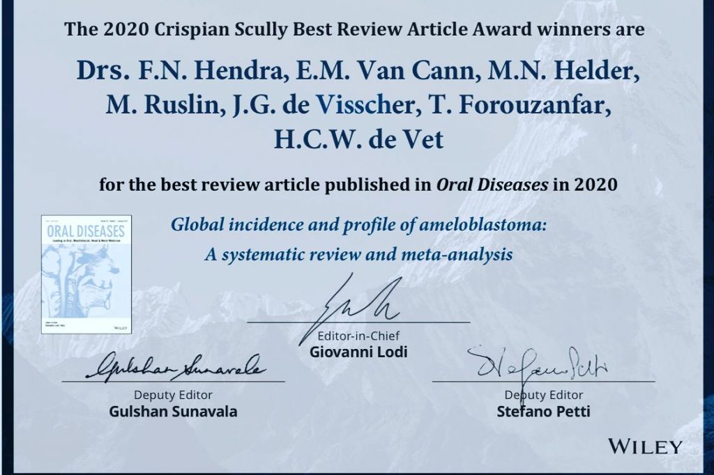 Dua Dosen Unhas Raih The Best Review Article Jurnal Oral Diseases