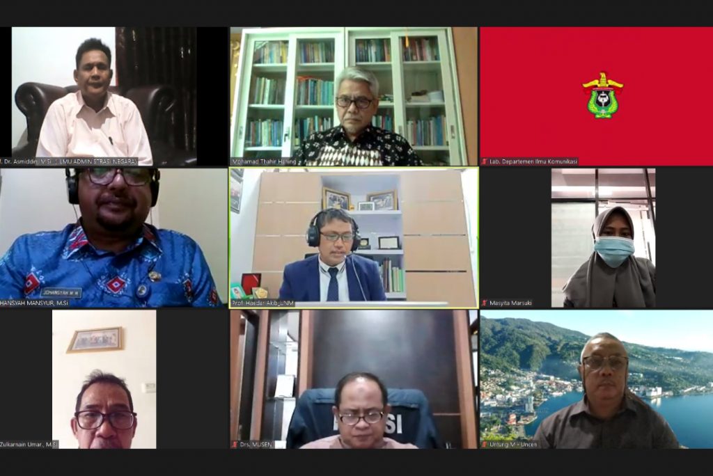 Rangkaian Dies Natalis Ke-60, Fisip Unhas Gelar Diskusi Buku Karya Dosen