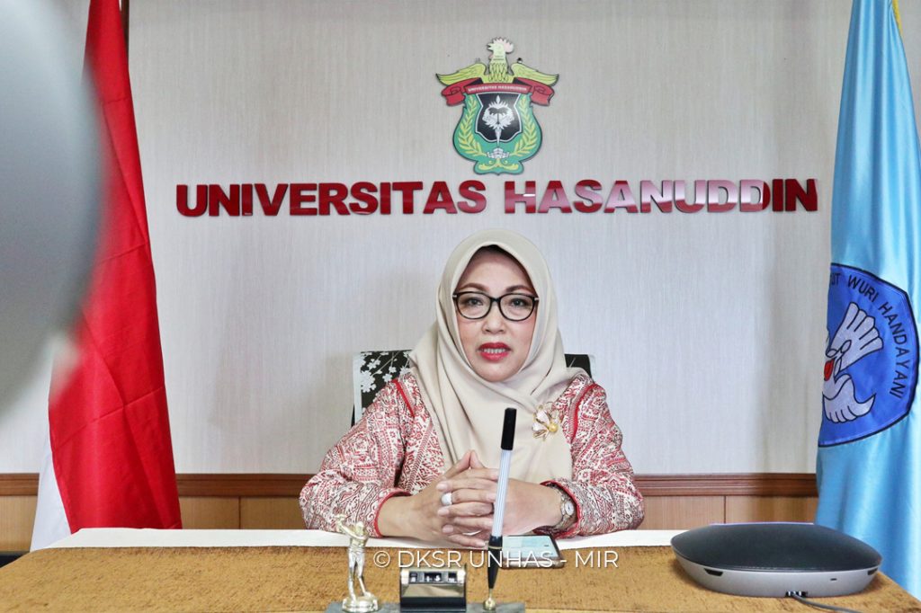 Prof Dwia Paparkan Inovasi Pembelajaran Daring Unhas Dalam Diskusi Panel NUNI