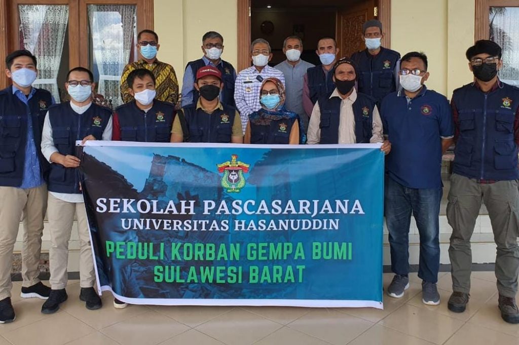 Pascasarjana Unhas Salurkan Bantuan Pangan dan Perawatan Bayi untuk Sulbar