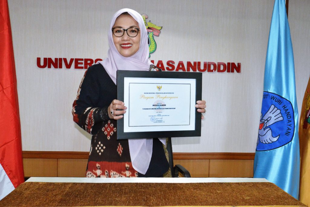 Unhas Raih Penghargaan BNPB Sebagai Kampus Penanggulangan Bencana