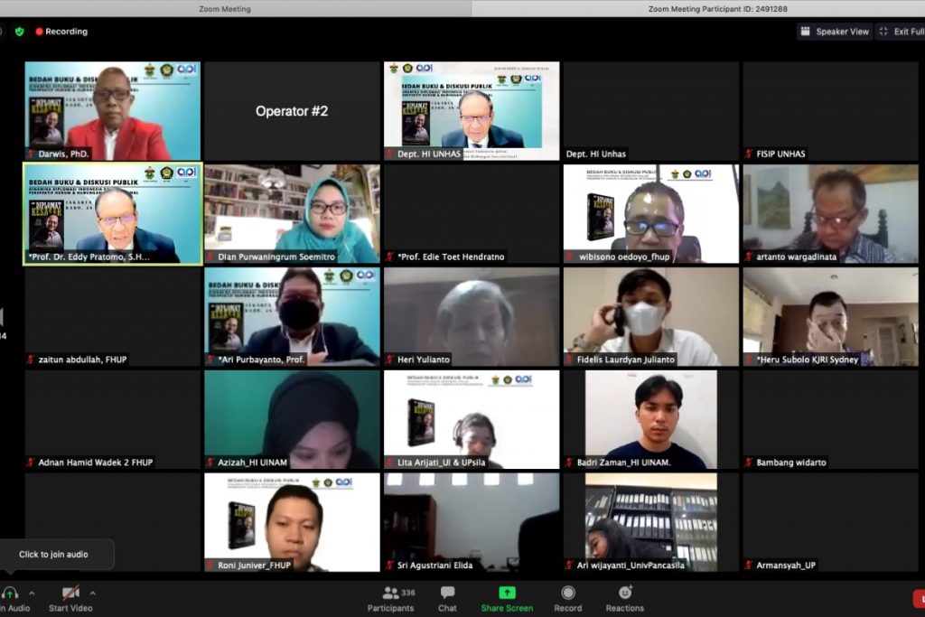 Unhas Gelar Bedah Buku dan Diskusi Publik Dinamika Diplomasi Indonesia