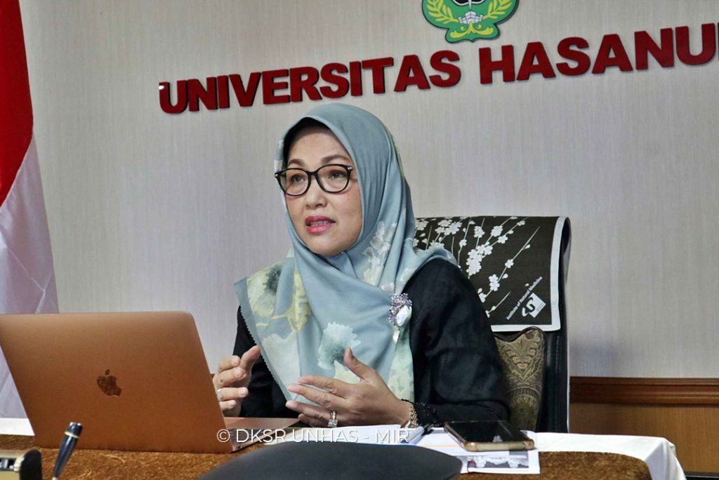 Prof Dwia Paparkan Kesiapan Unhas Menuju Society 5.0 Dalam University Presidents Forum