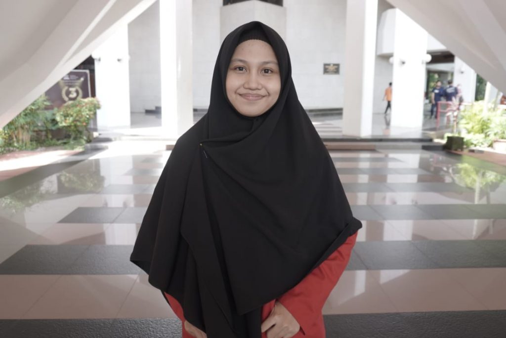 Nurfadhillah Asfa Mahasiswa Fakultas Farmasi, Juara Tiga Mawapress Unhas 2021