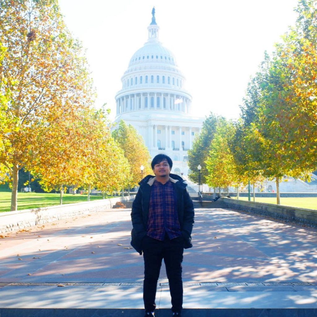 Faisal Oddang, Alumni Unhas Penulis Muda Berbakat Dunia Sastra
