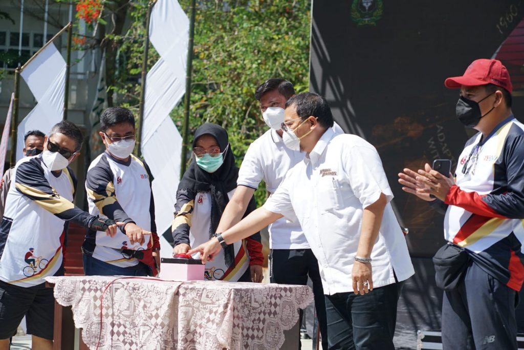 Puncak Dies Natalis ke-61, FT Unhas Resmikan Student Center Hingga Peluncuran Desa Binaan