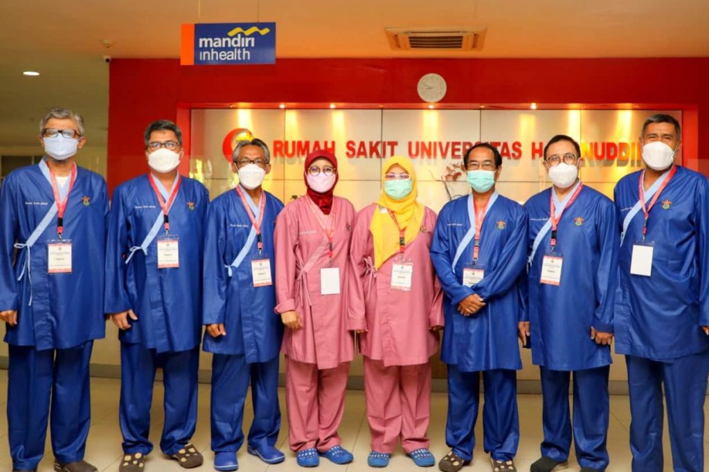 Delapan Bakal Calon Rektor Unhas Kompak pada Pemeriksaan Kesehatan di RS Unhas