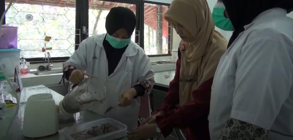 Faperta Unhas Hasilkan Inovasi Bumbu Penyedap Rasa Berbahan Dasar Ikan