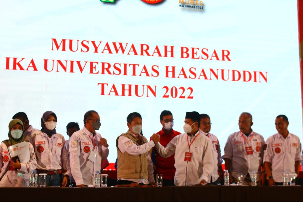 Sidang Komisi Pembahasan AD ART pada Mubes IKA Unhas Berlangsung Alot