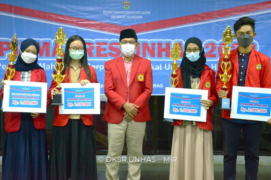 Bidang Kemahasiswaan Unhas Siap Dampingi Mahasiswa Berprestasi Ke Tingkat Nasional