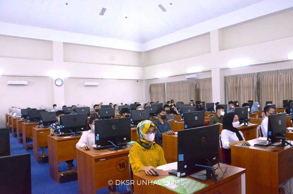 UTBK Hari Pertama di Universitas Hasanuddin, 140 Peserta Tidak Hadir