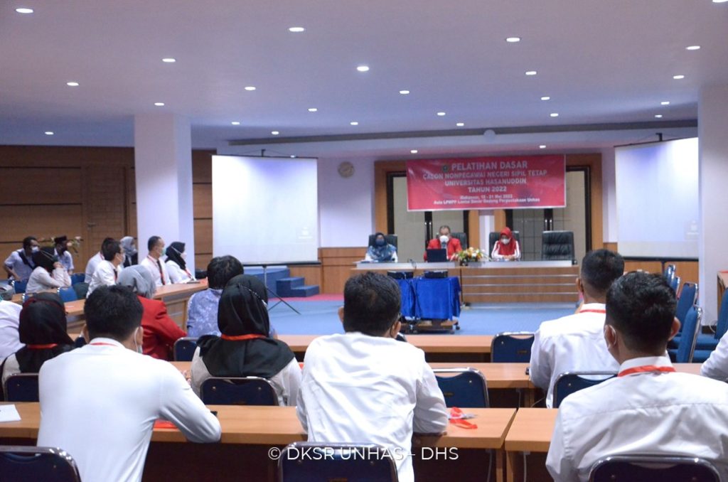 35 Calon Dosen dan Tendik Non-PNS Tetap Unhas Ikuti Pelatihan Dasar