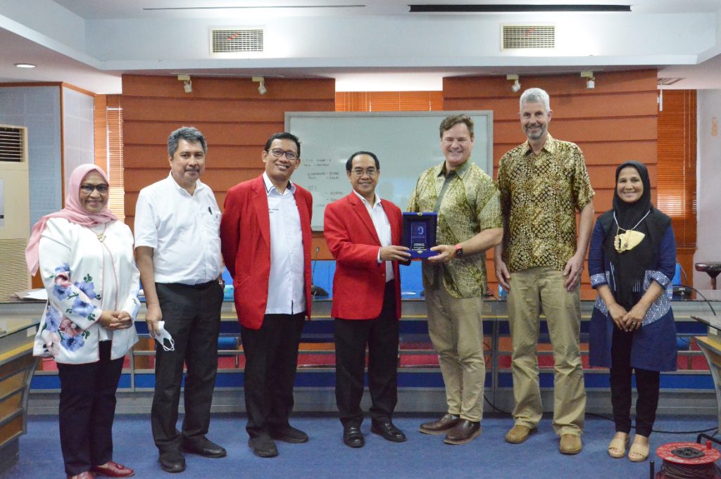 Unhas dan University of Rhode Island Diskusi Kelanjutan Kerja Sama Program Tridarma