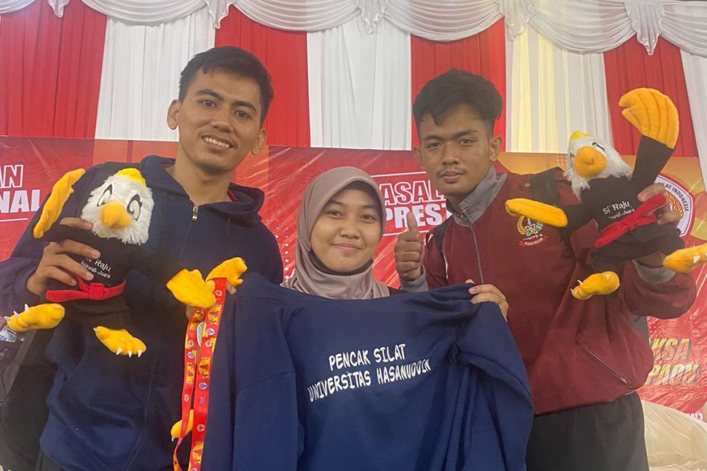 Atlet UKM Pencak Silat Unhas Raih Medali Emas pada Ajang Kejuaraan Internasional