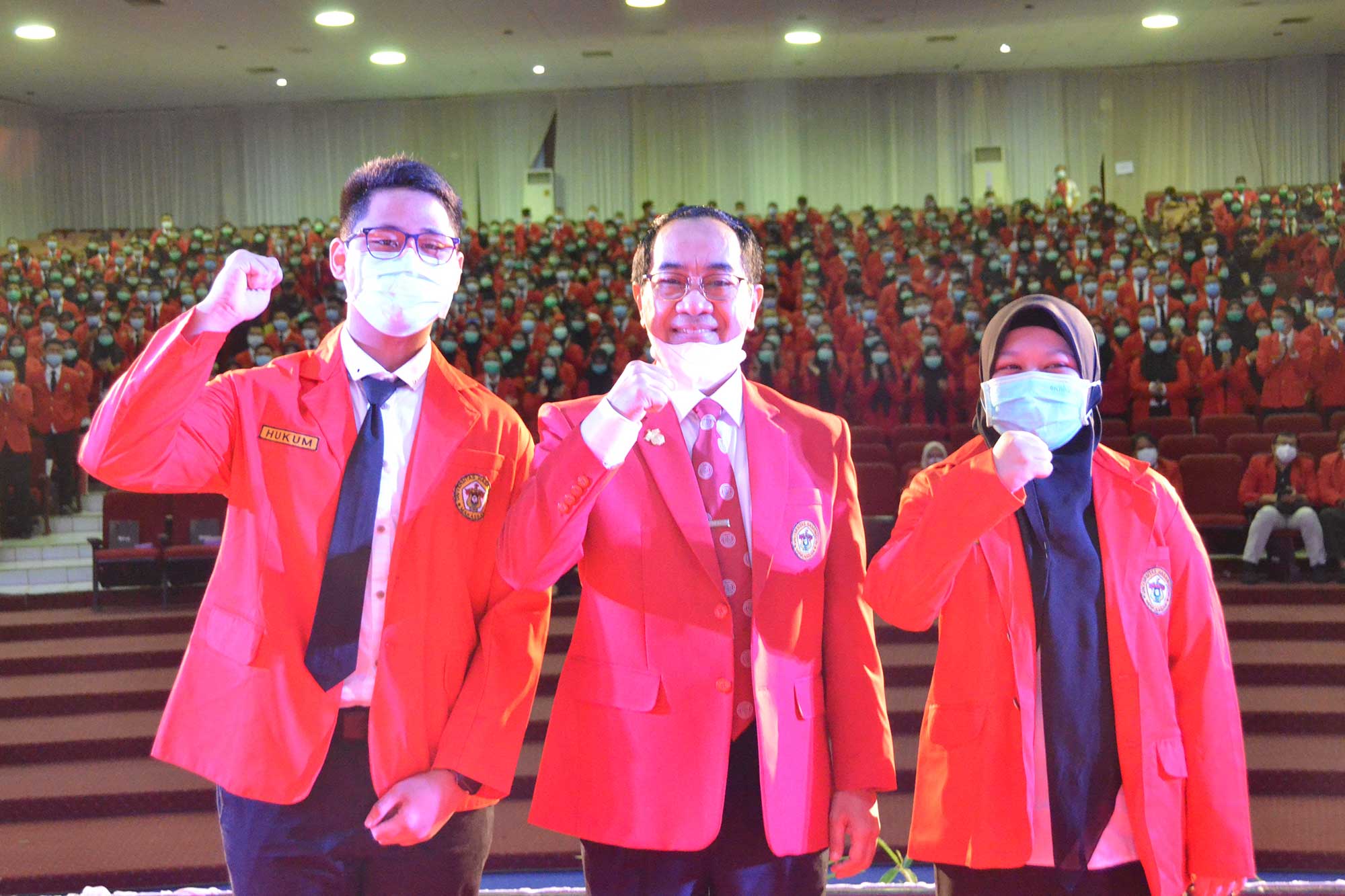 Rektor-Bersama-Mahasiswa