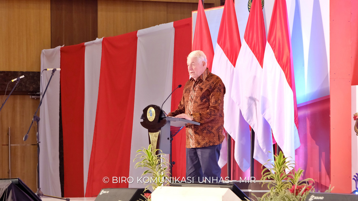 CEO Freeport Richard C. Adkerson Paparkan Orasi Ilmiah di Universitas Hasanuddin