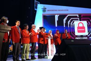 Rektor Launching Program Unhas Sehat pada Pelantikan 121 Pejabat Tugas Tambahan