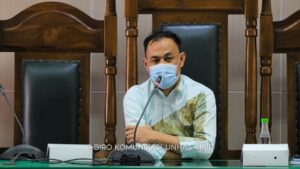 Sosialisasi Panduan Penelitian dan Pengabdian Masyarakat oleh LPPM