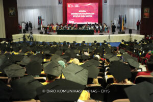 Wisuda Periode November Hasilkan 884 Wisudawan