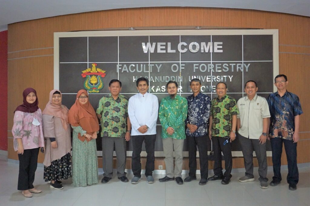 Fakultas Kehutanan Unhas Terima Kunjungan Kerja Sama Bidang Pendidikan Fakultas Kehutanan UGM