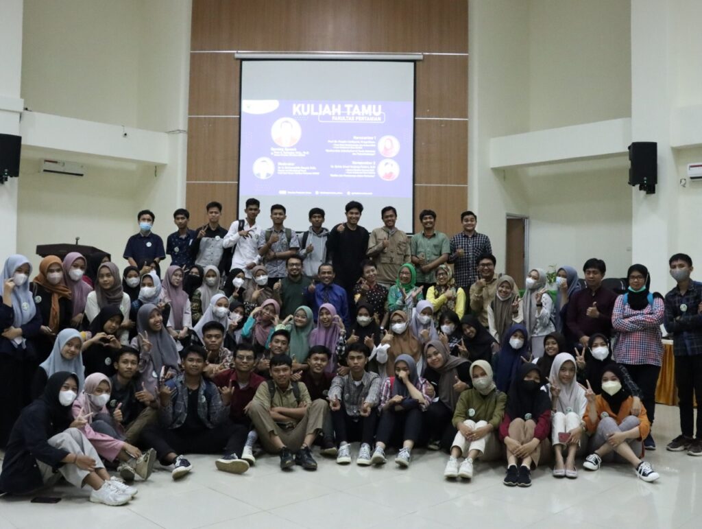 Faperta Unhas Gelar Kuliah Tamu Hadirkan Narasumber Ahli Dari BRIN, Bahas Bakteri Dalam Sektor Pertanian