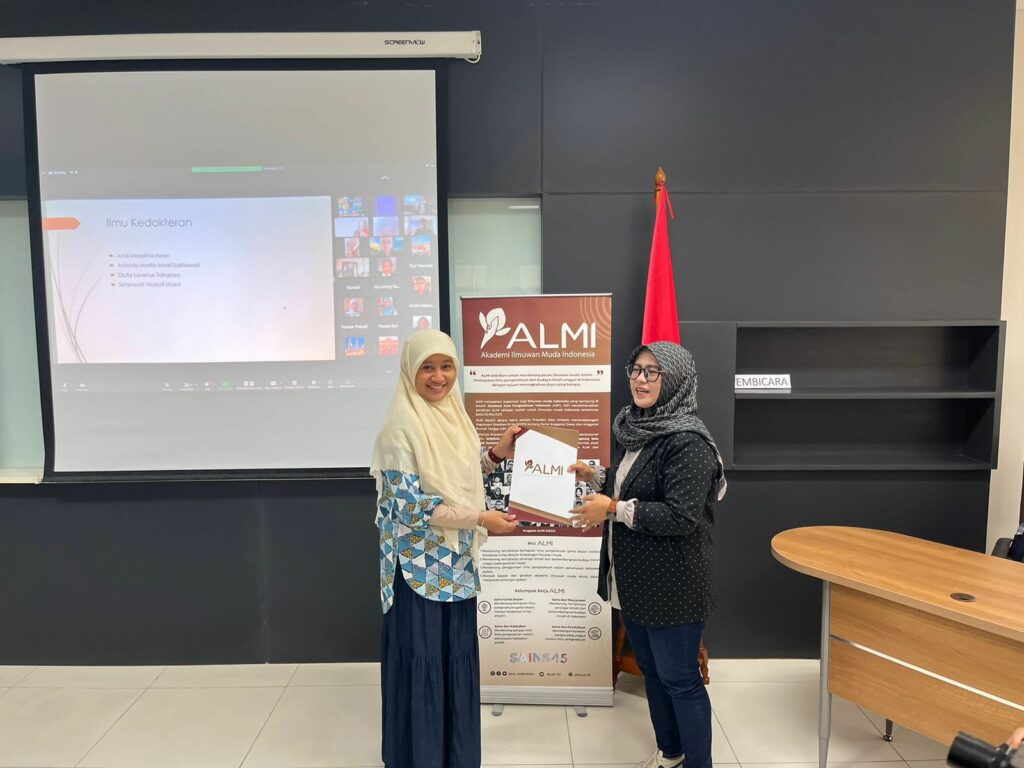 Dosen FKep Unhas Perawat Pertama Terpilih menjadi Anggota Ilmuwan Muda Indonesia