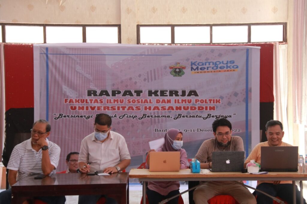 Rumuskan Program Kerja, Fisip Unhas Gelar Rapat Kerja di Kabupaten Bantaeng