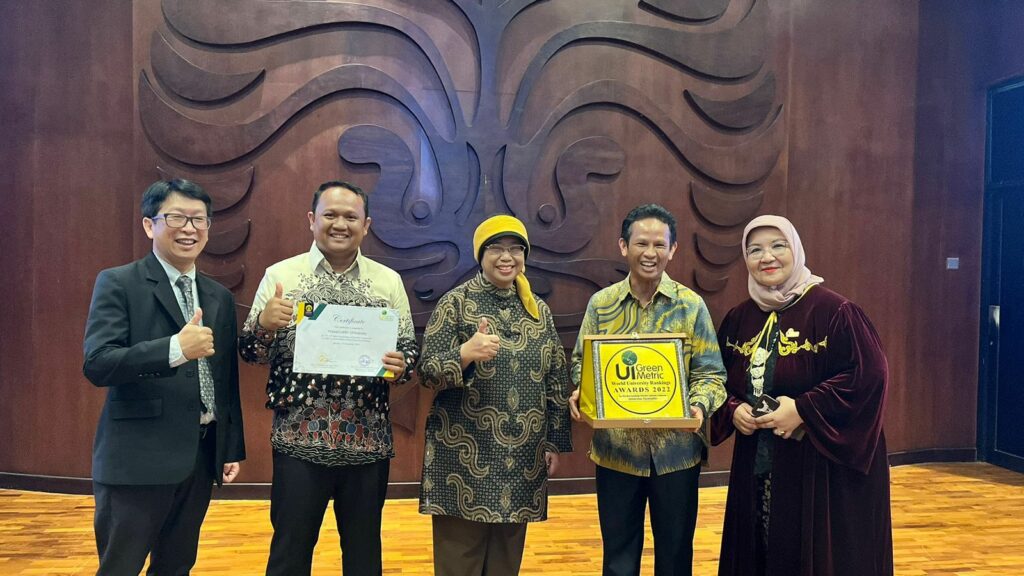 Unhas Raih Anugerah UIGM World University Rankings 2022