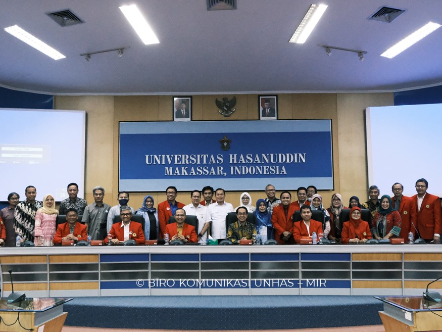 Unhas Gelar Rapat Koordinasi Rutin, Bahas Capaian dan Evaluasi Kinerja